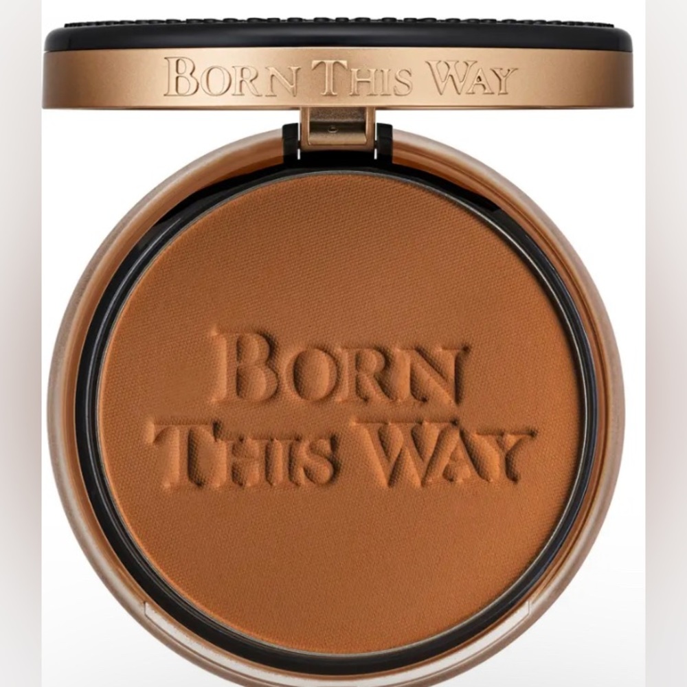 TOO FACES BORN THIS WAY COMPLEXION PRESSED POWDER IN COCOA